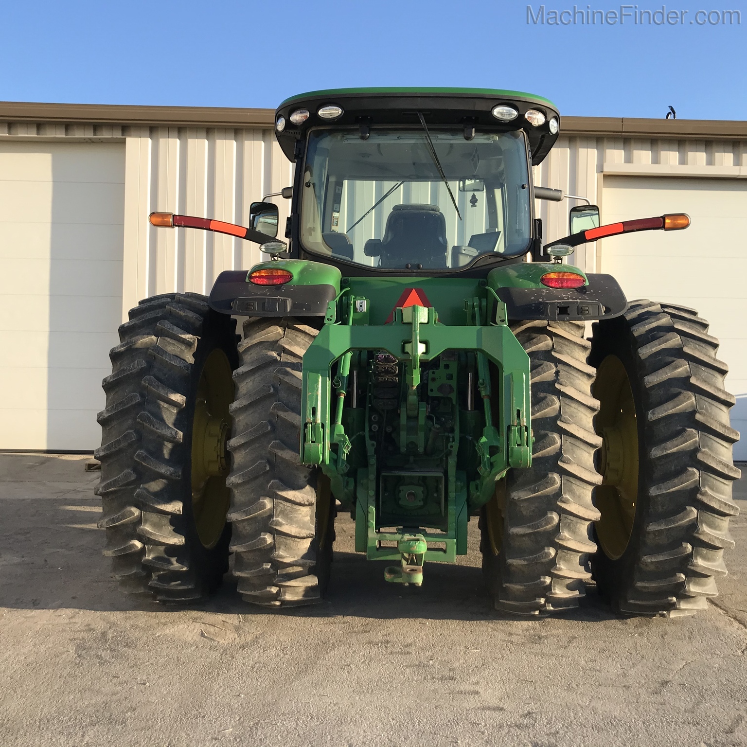 2016 John Deere 8295R Image 5