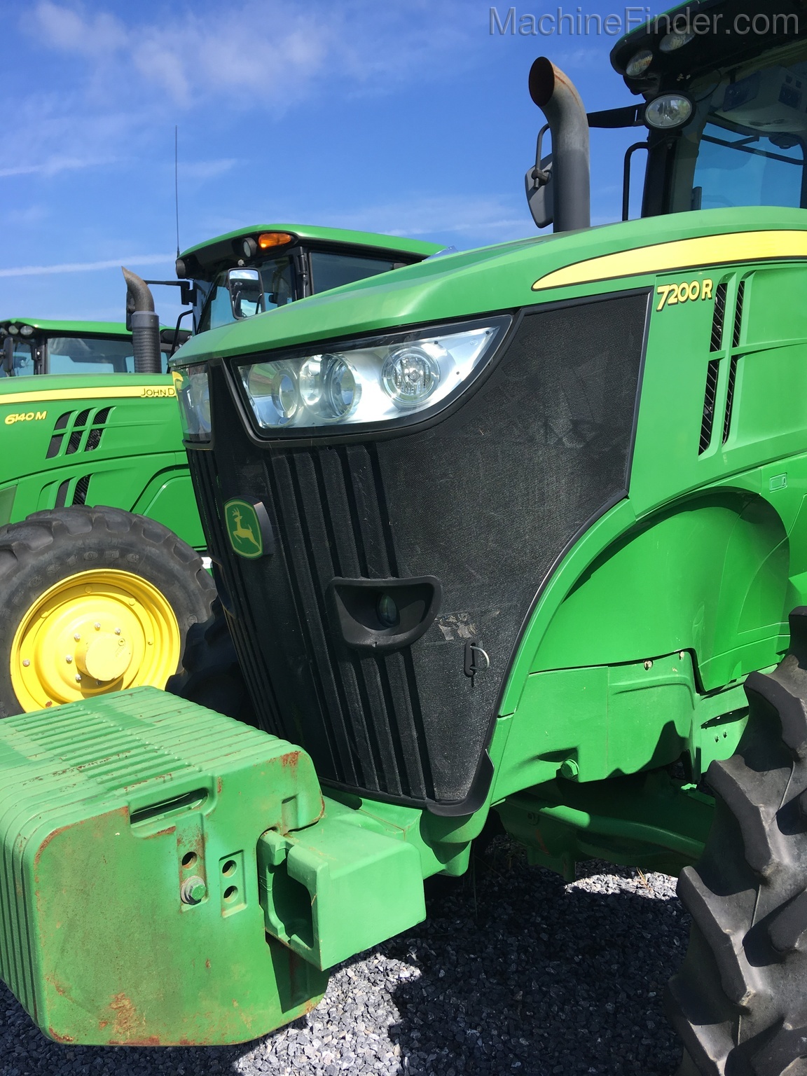 2013 John Deere 7200R Image 2