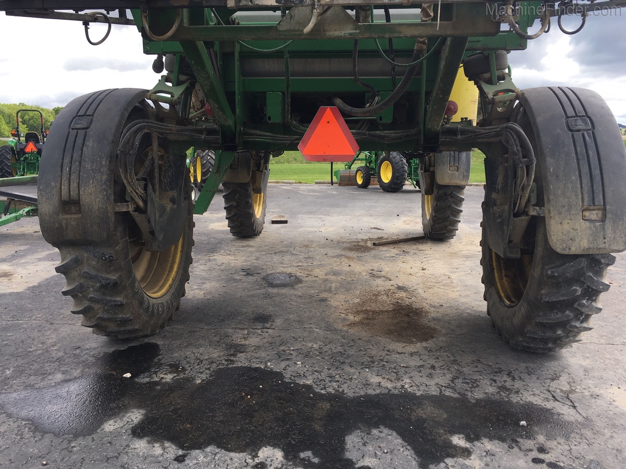 2003 John Deere 4710 Image 13