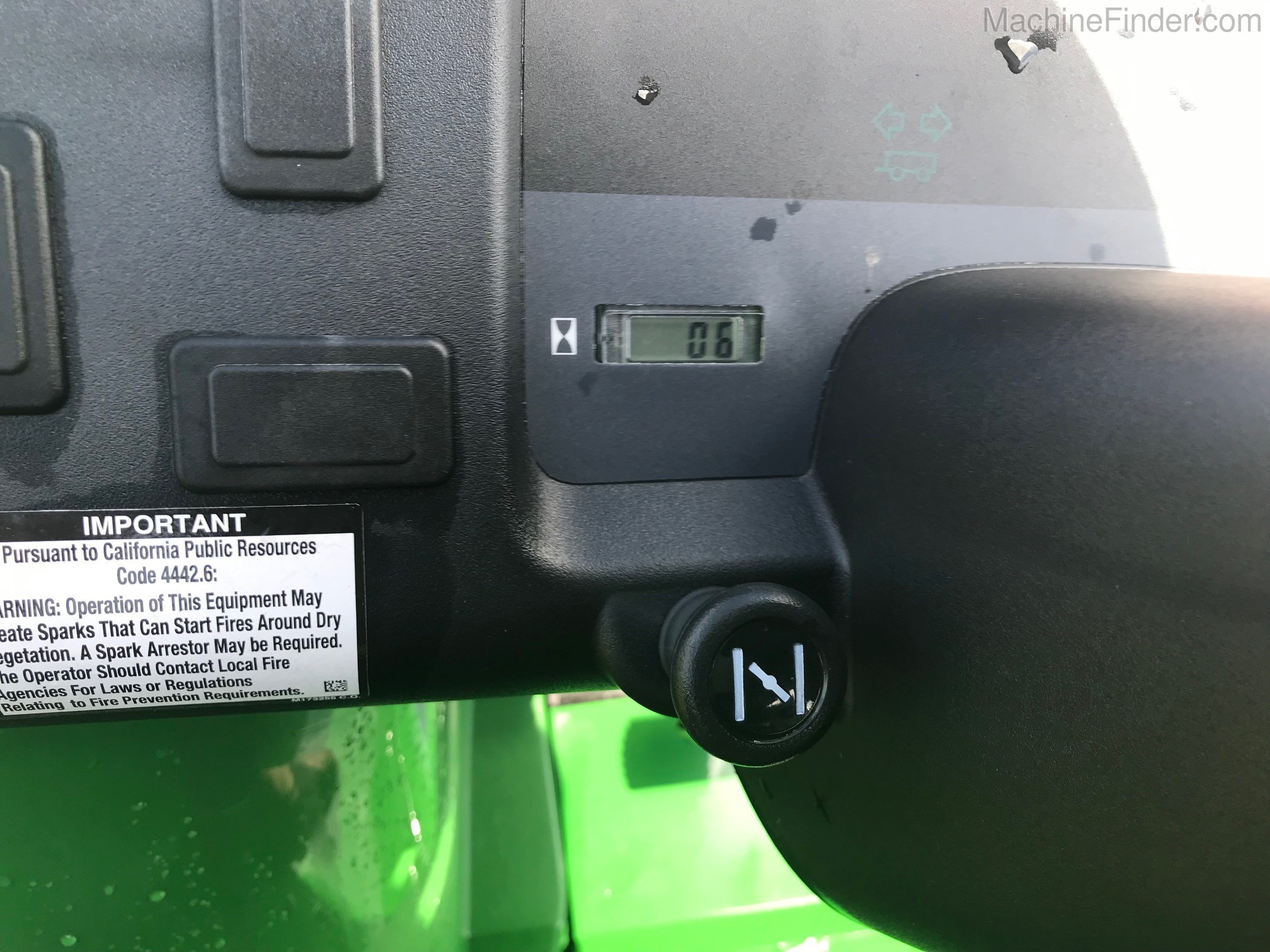 2020 John Deere TS Image 7