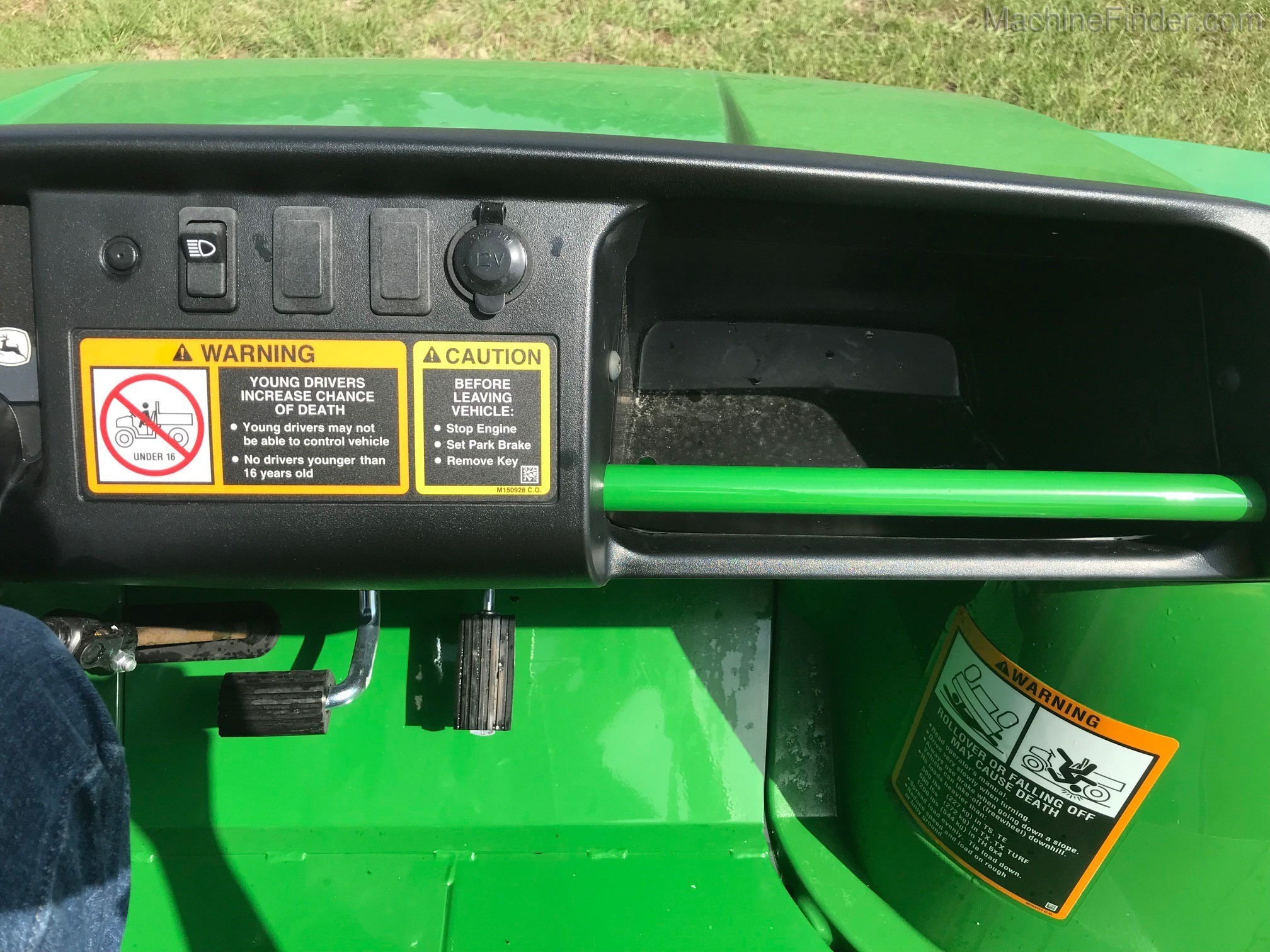 2020 John Deere TS Image 8