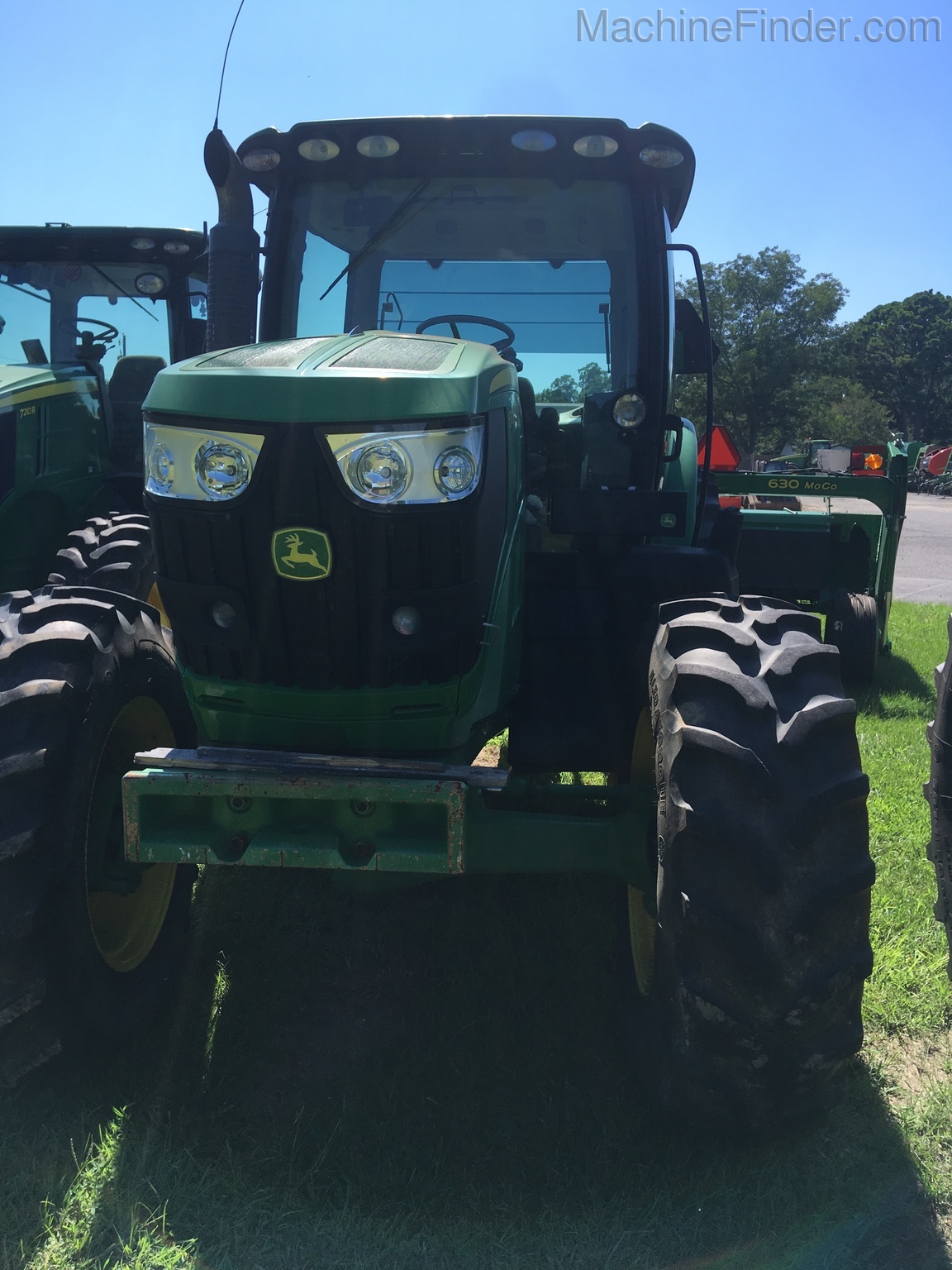 2014 John Deere 6150R Image 2