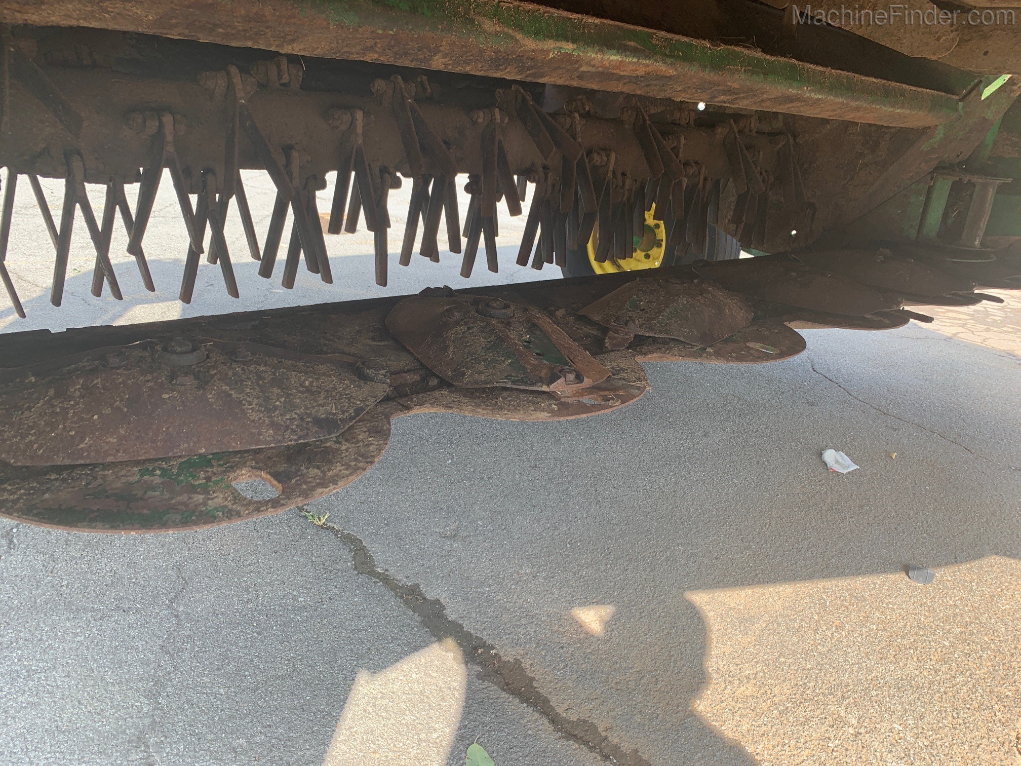 2010 John Deere 635 Image 6