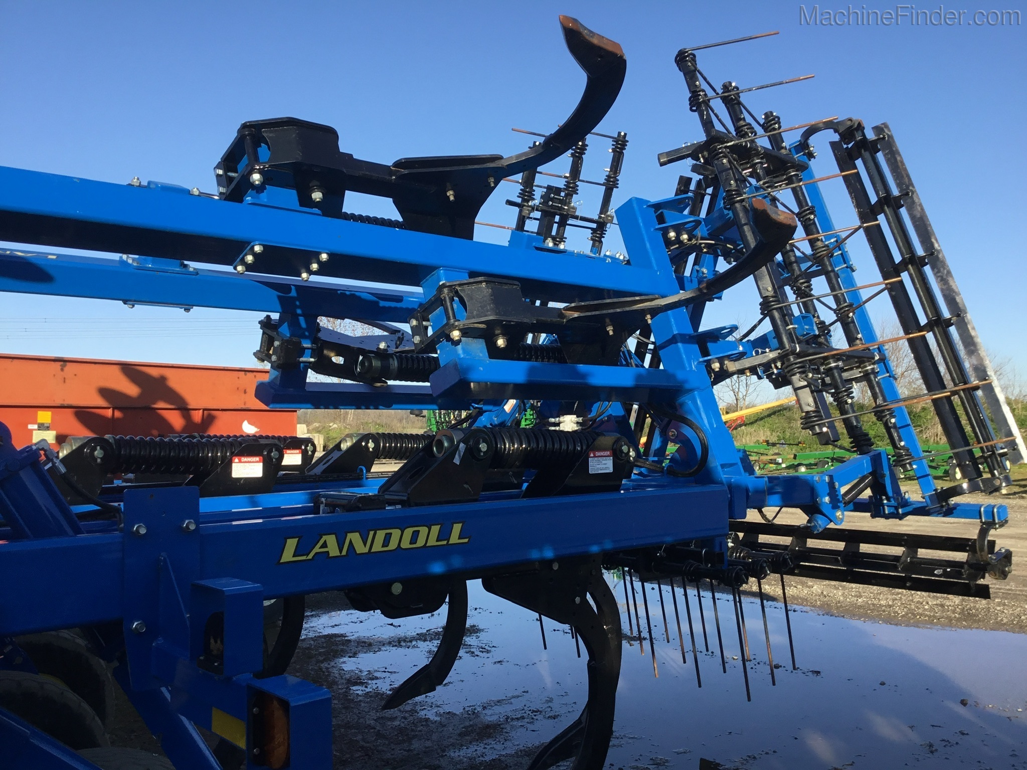 2019 Landoll 2410-9 Image 6