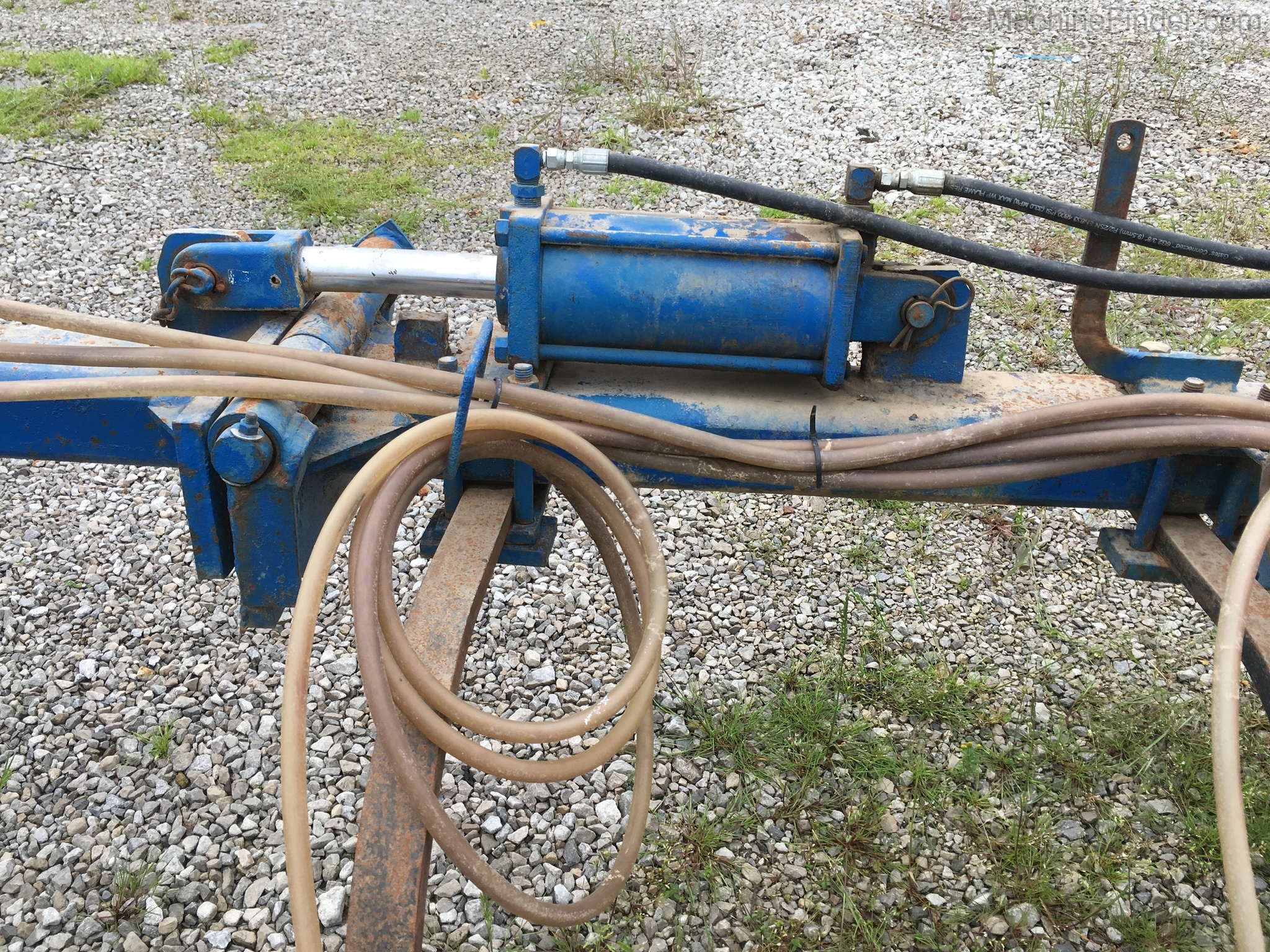 Hiniker NITROGEN BAR Image 9