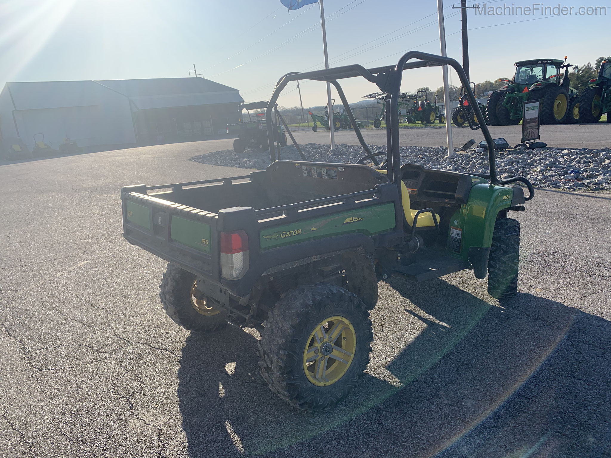 2011 John Deere XUV 855D GREEN Image 3