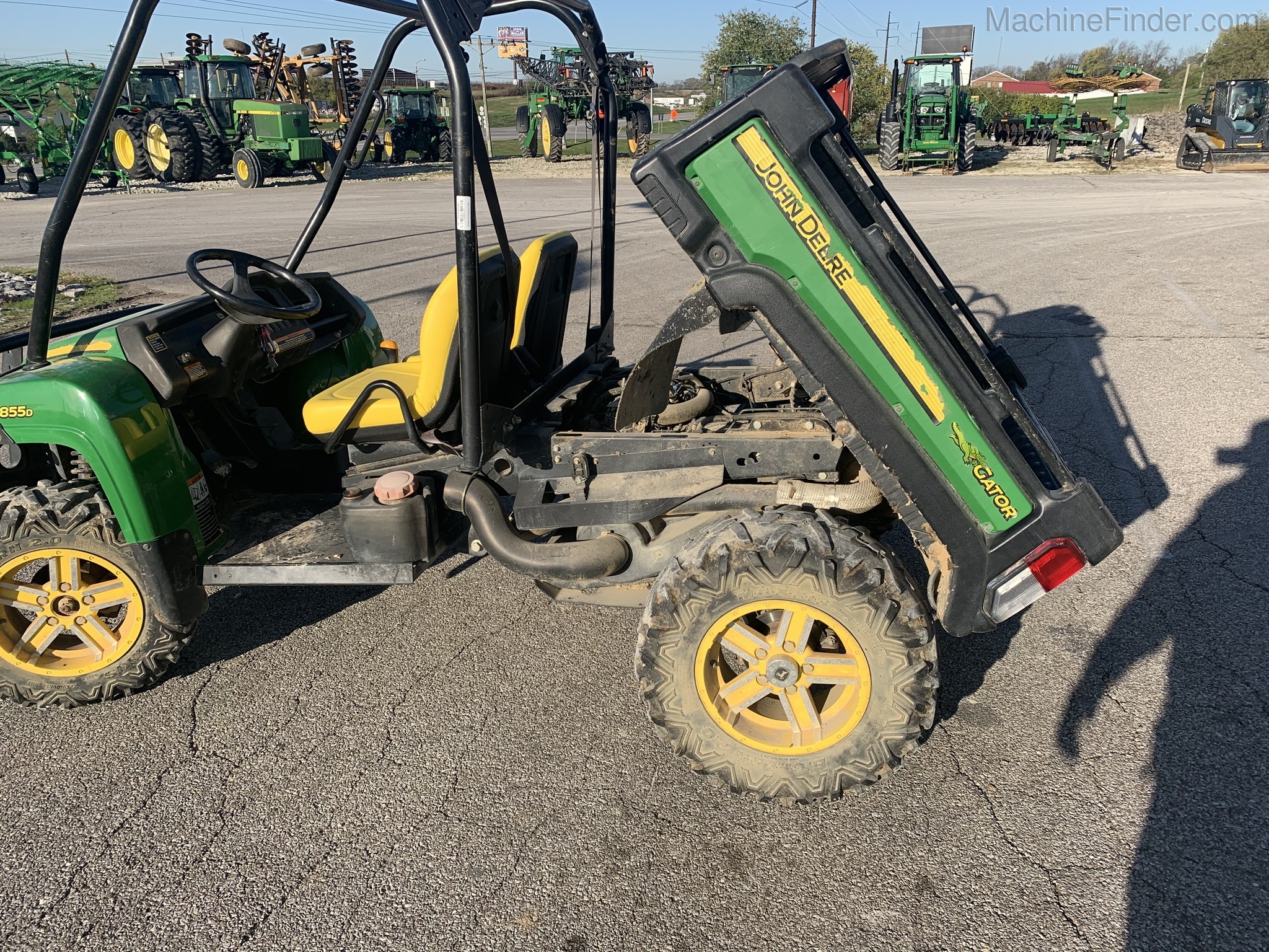 2011 John Deere XUV 855D GREEN Image 5