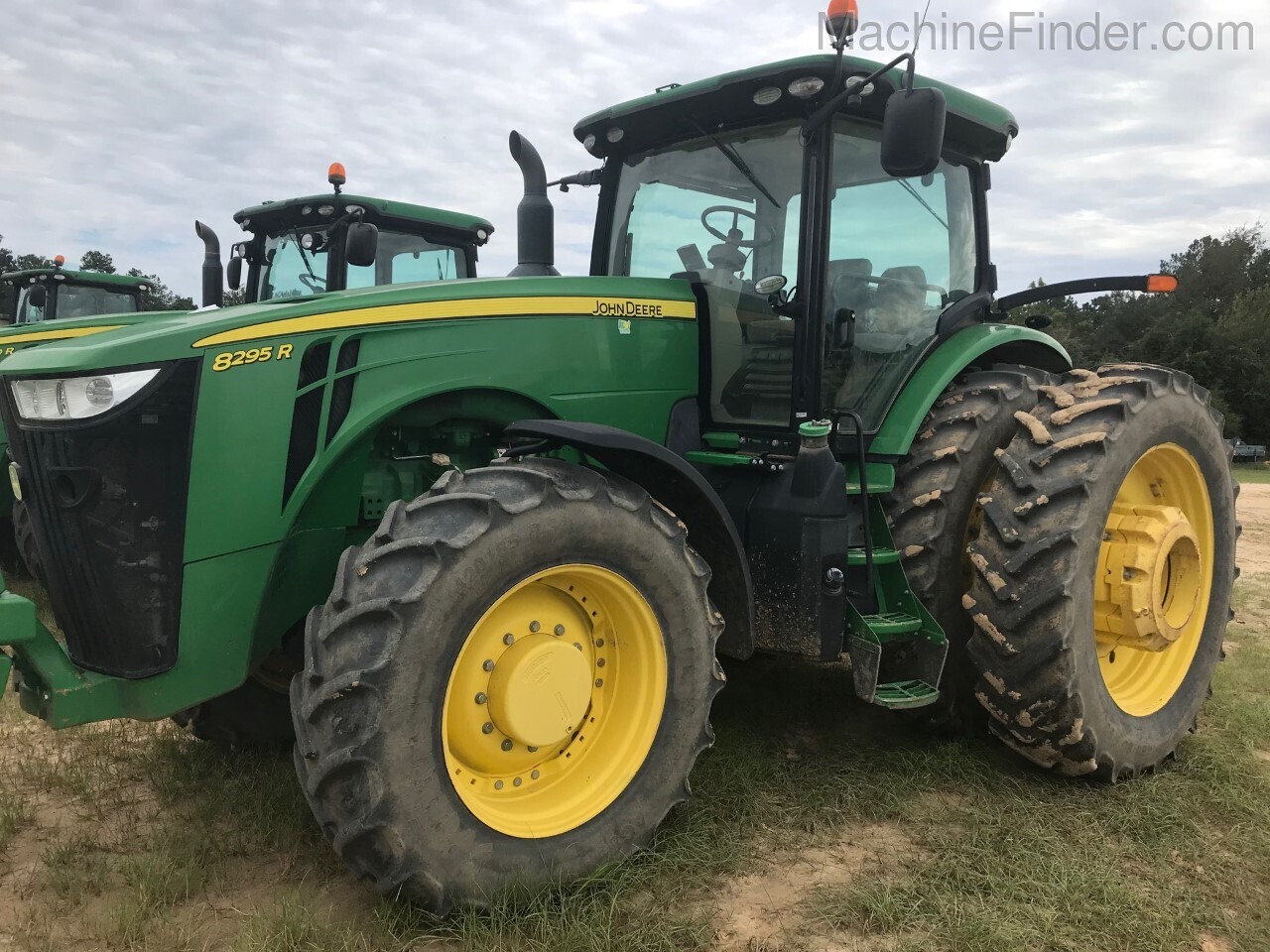 2014 John Deere 8295R Image 1