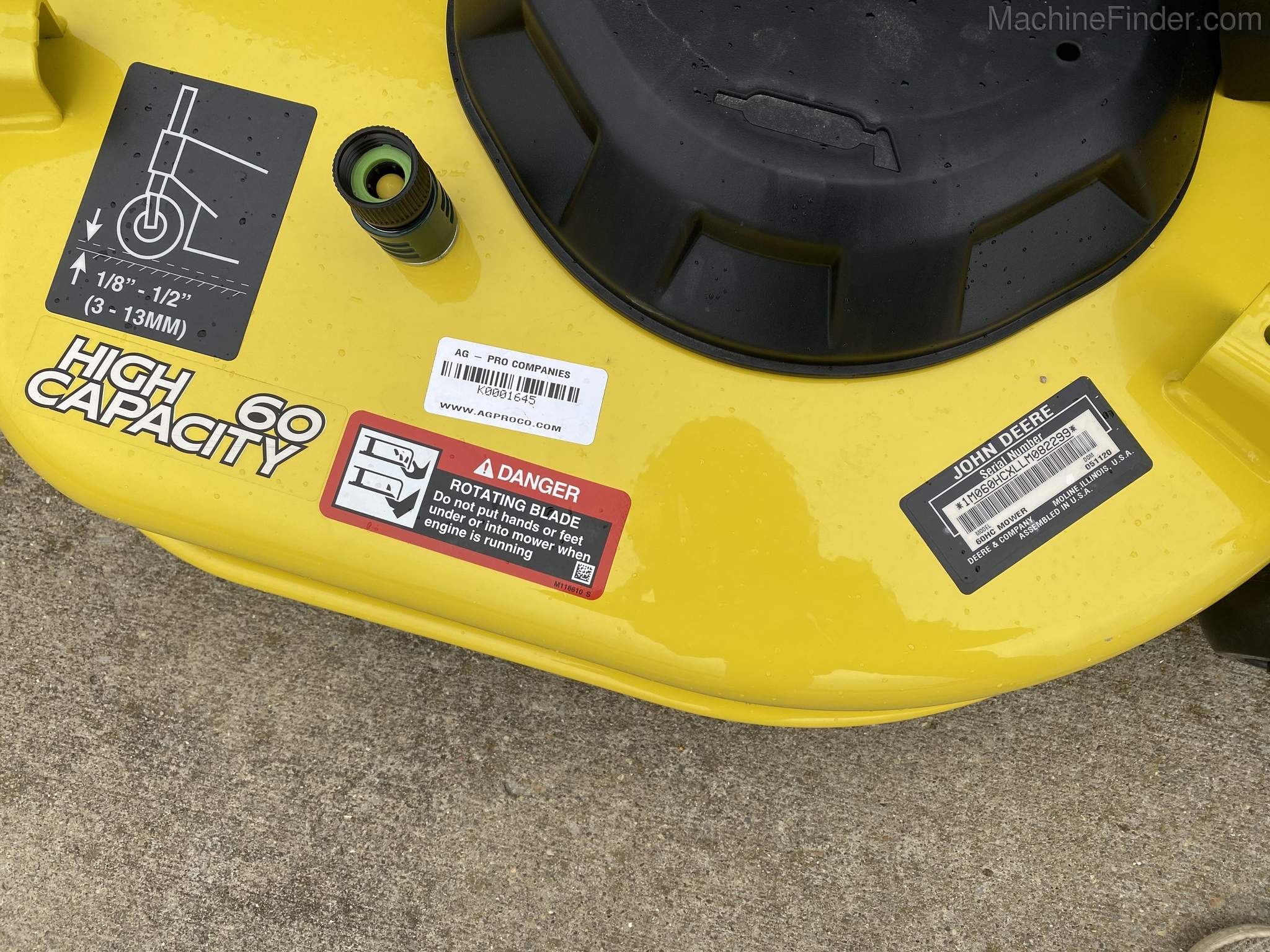 2021 John Deere X750 Image 5