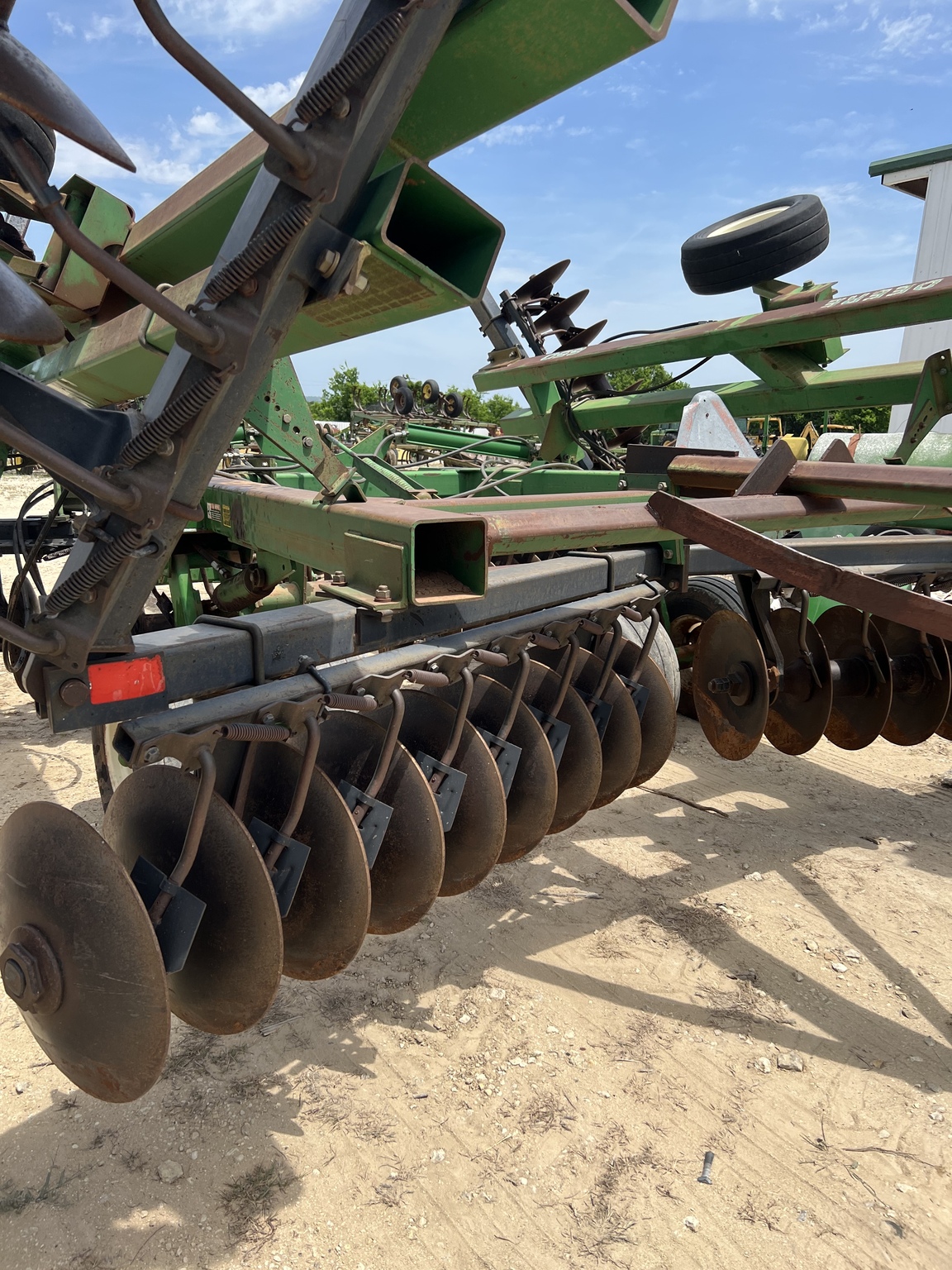 John Deere 650 Image 4