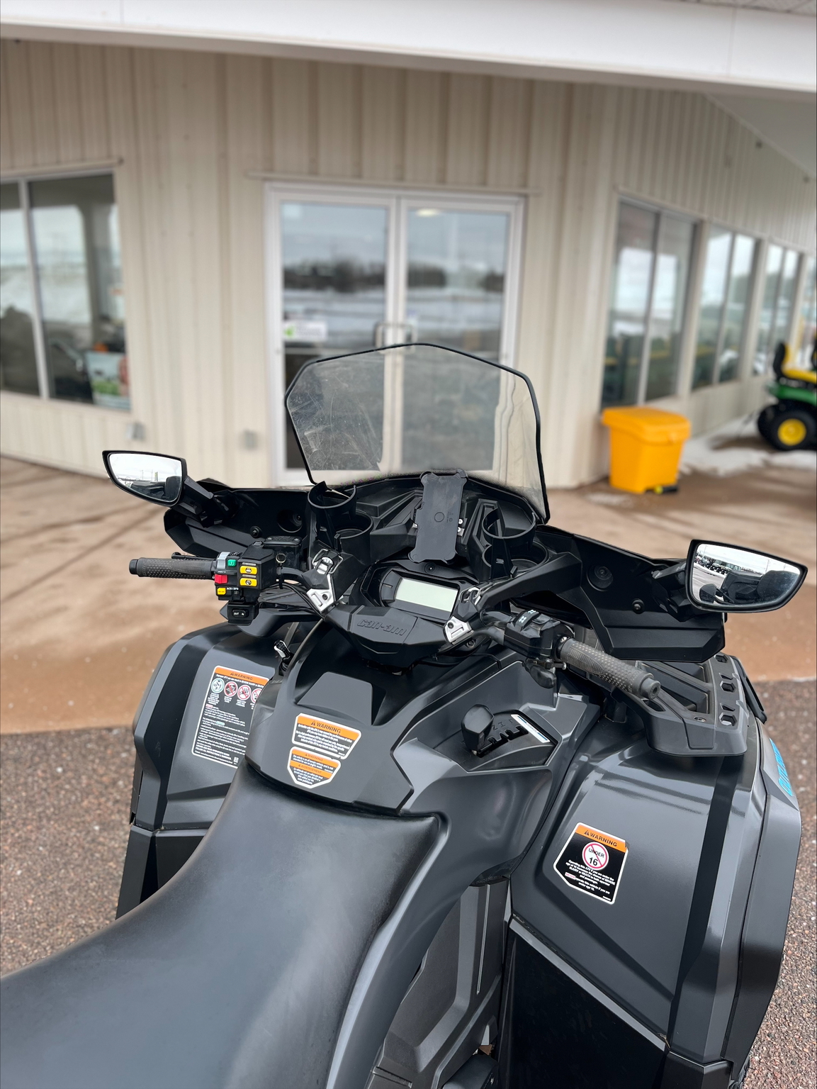 2021 Can-Am Outlander 650 Max XT Image 5