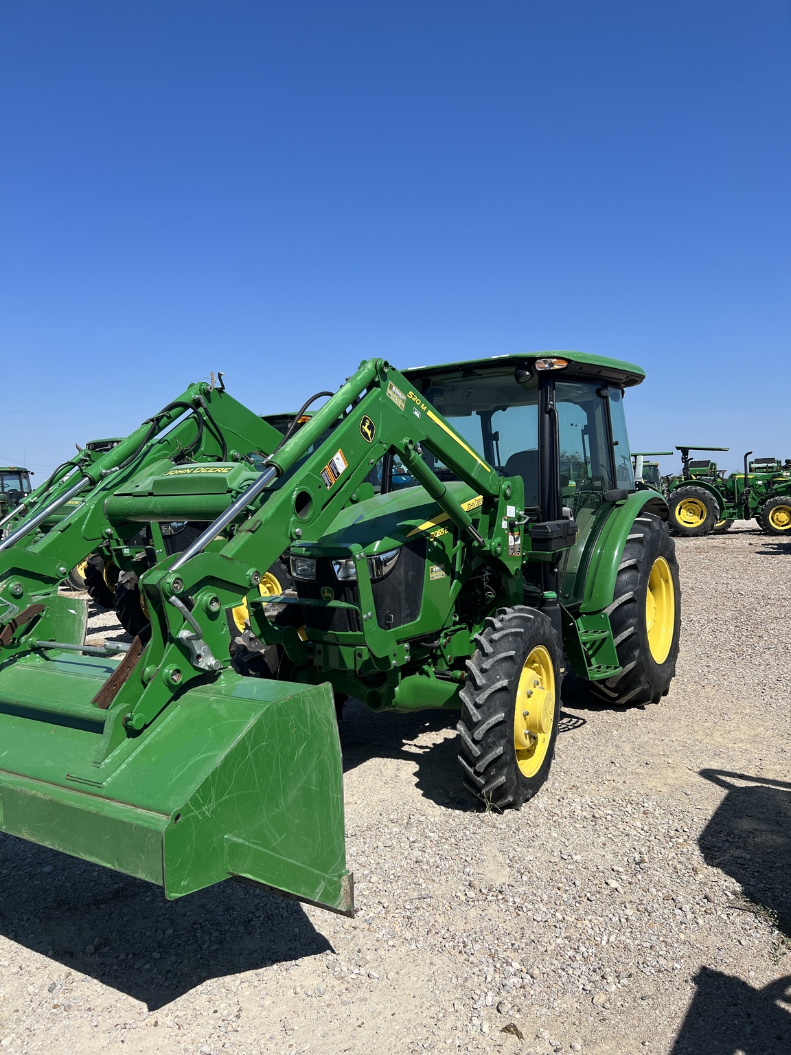 2018 John Deere 5055E Image 1