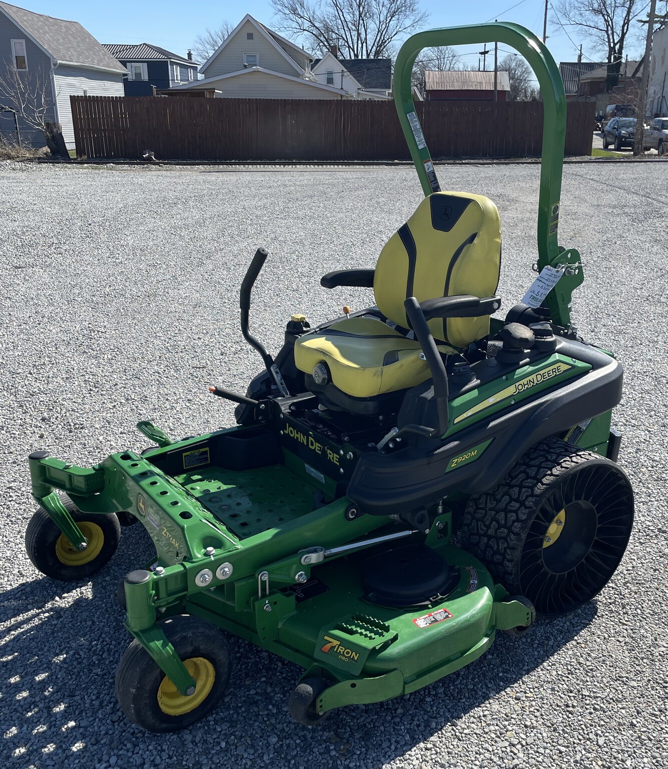 2021 John Deere Z920M Image 1