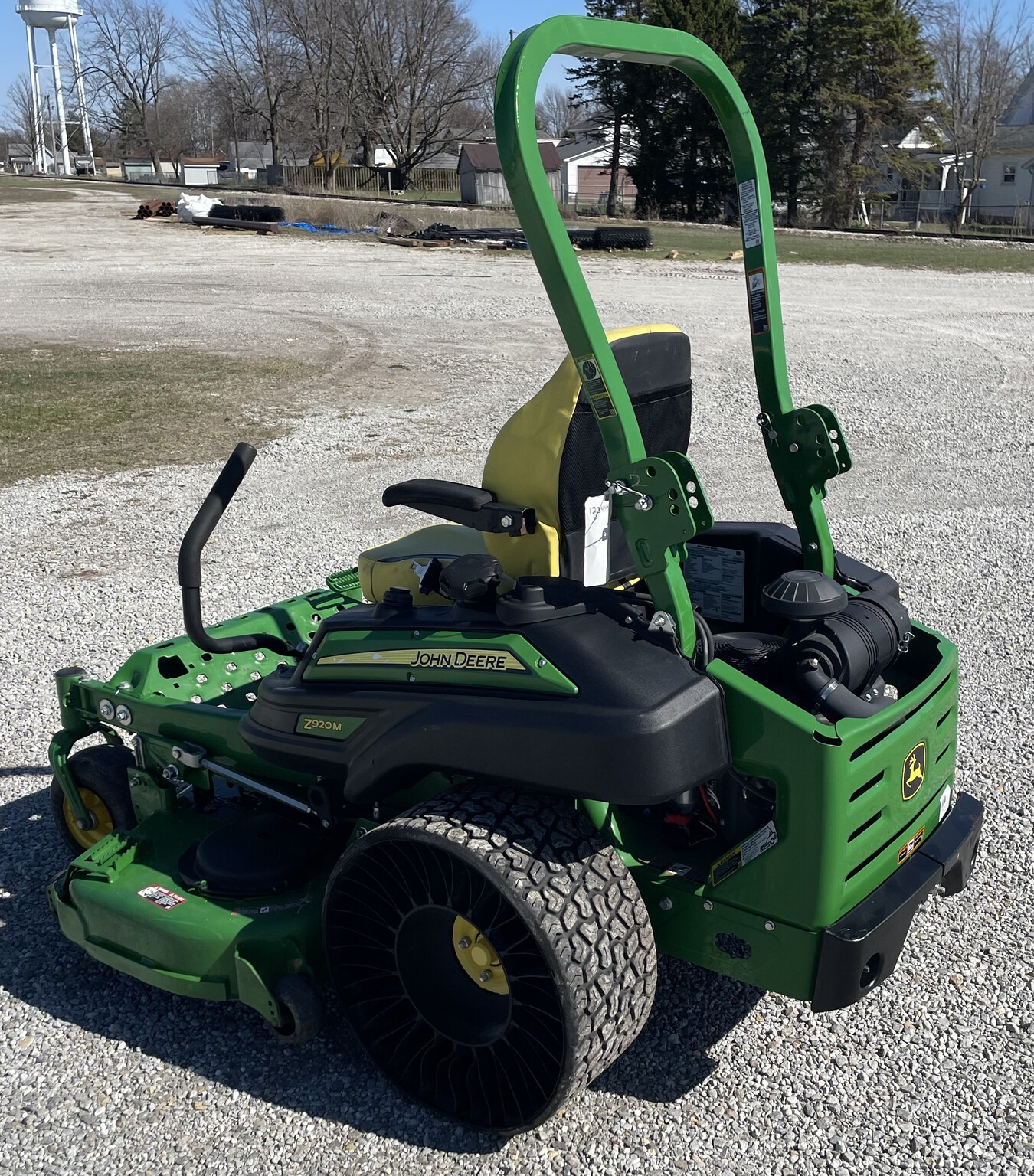 2021 John Deere Z920M Image 6