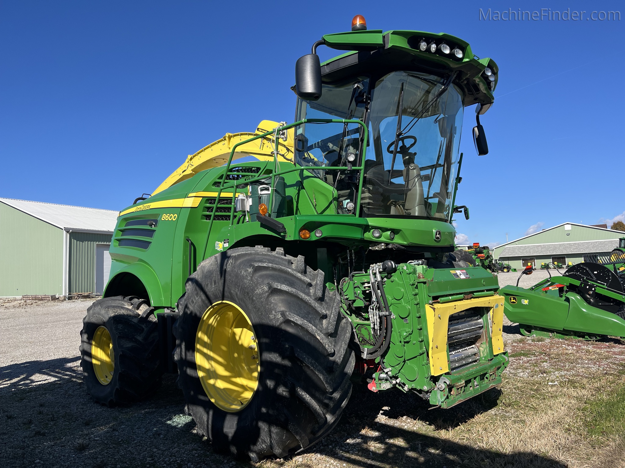 2016 John Deere 8600 | Self-Propelled Forage Harvesters