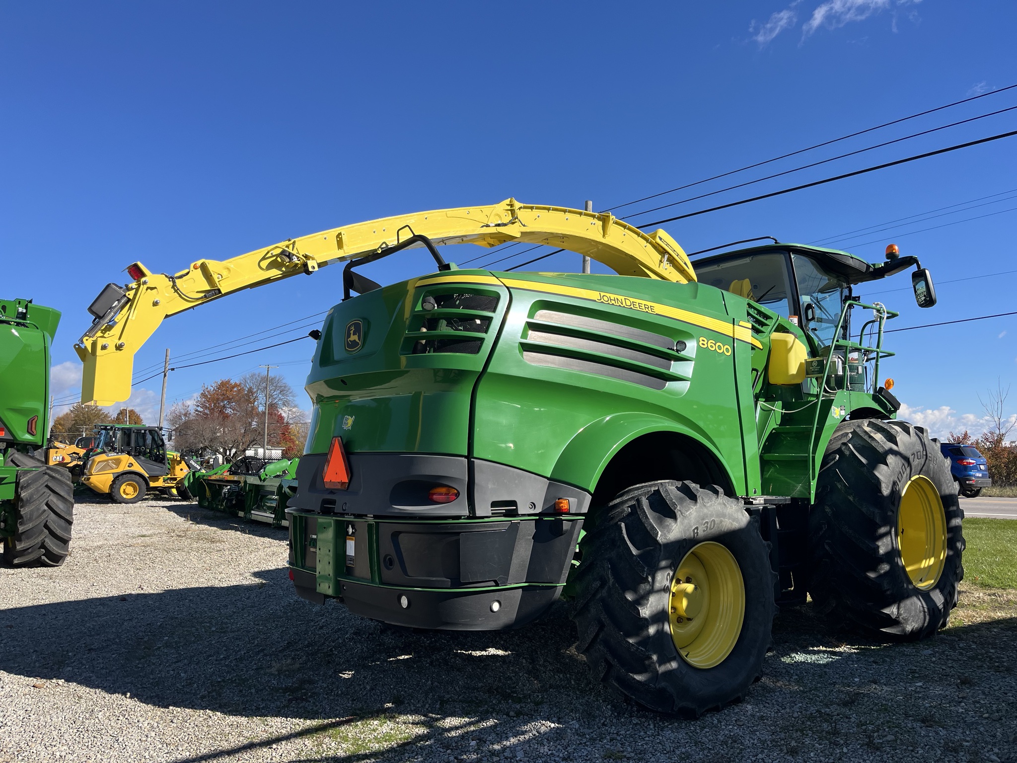 2016 John Deere 8600 Image 2