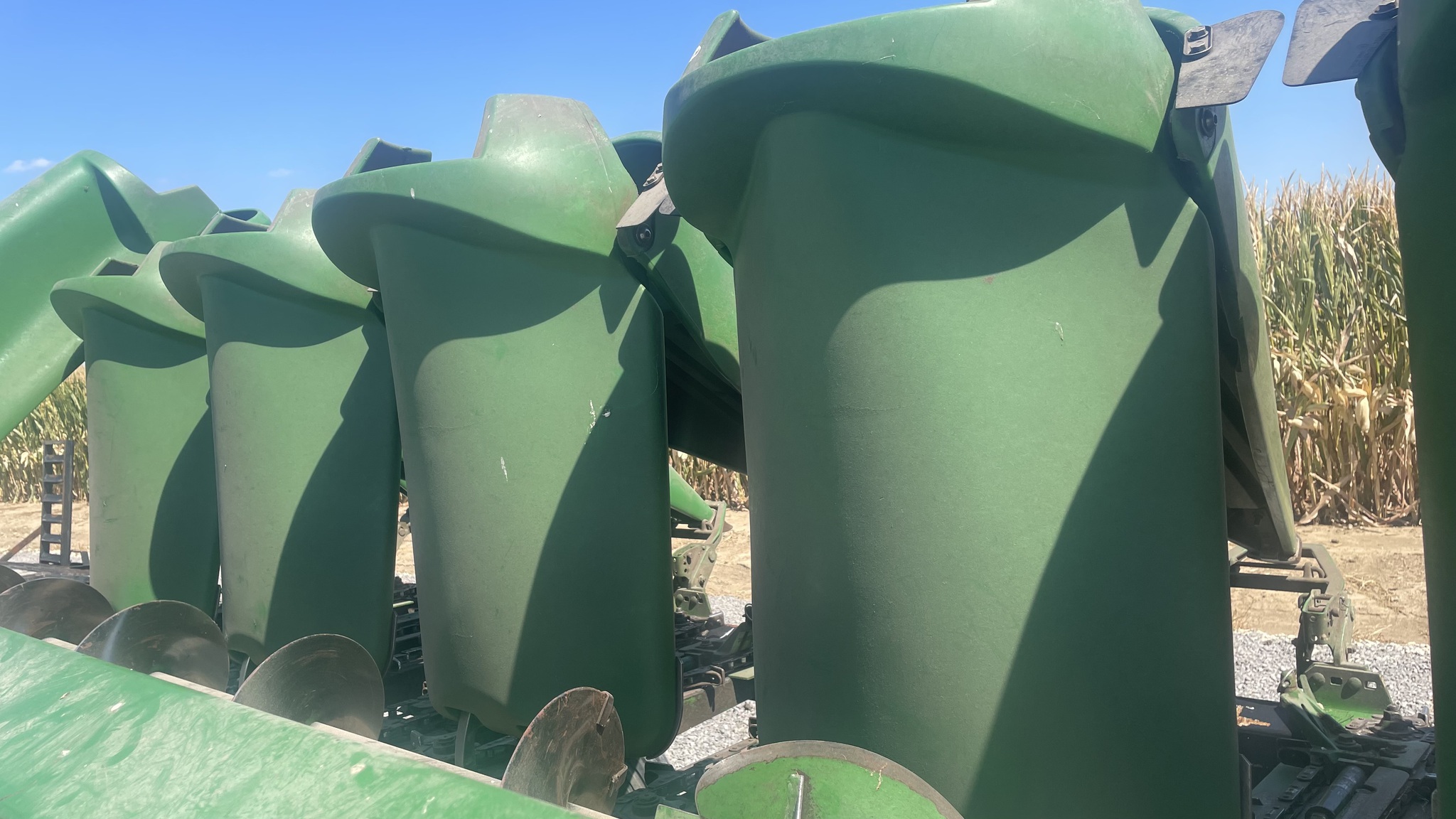 1998 John Deere 893 Image 10