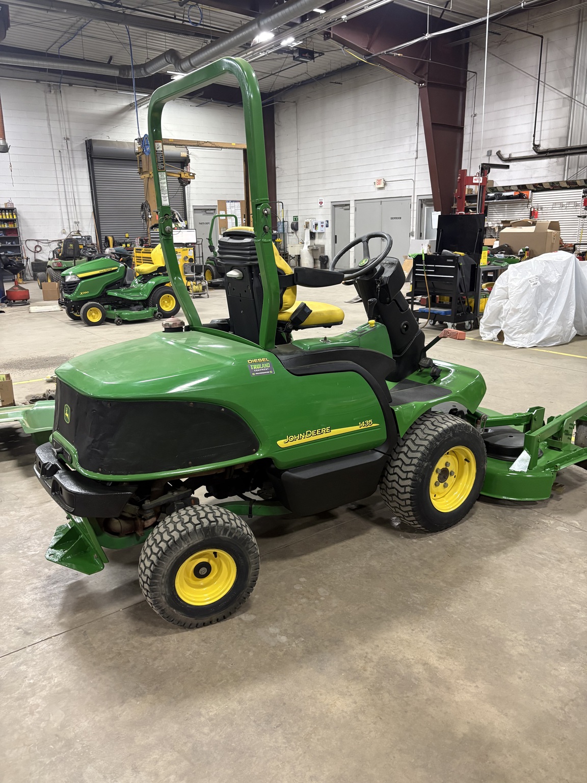 2001 John Deere 1435 Image 4