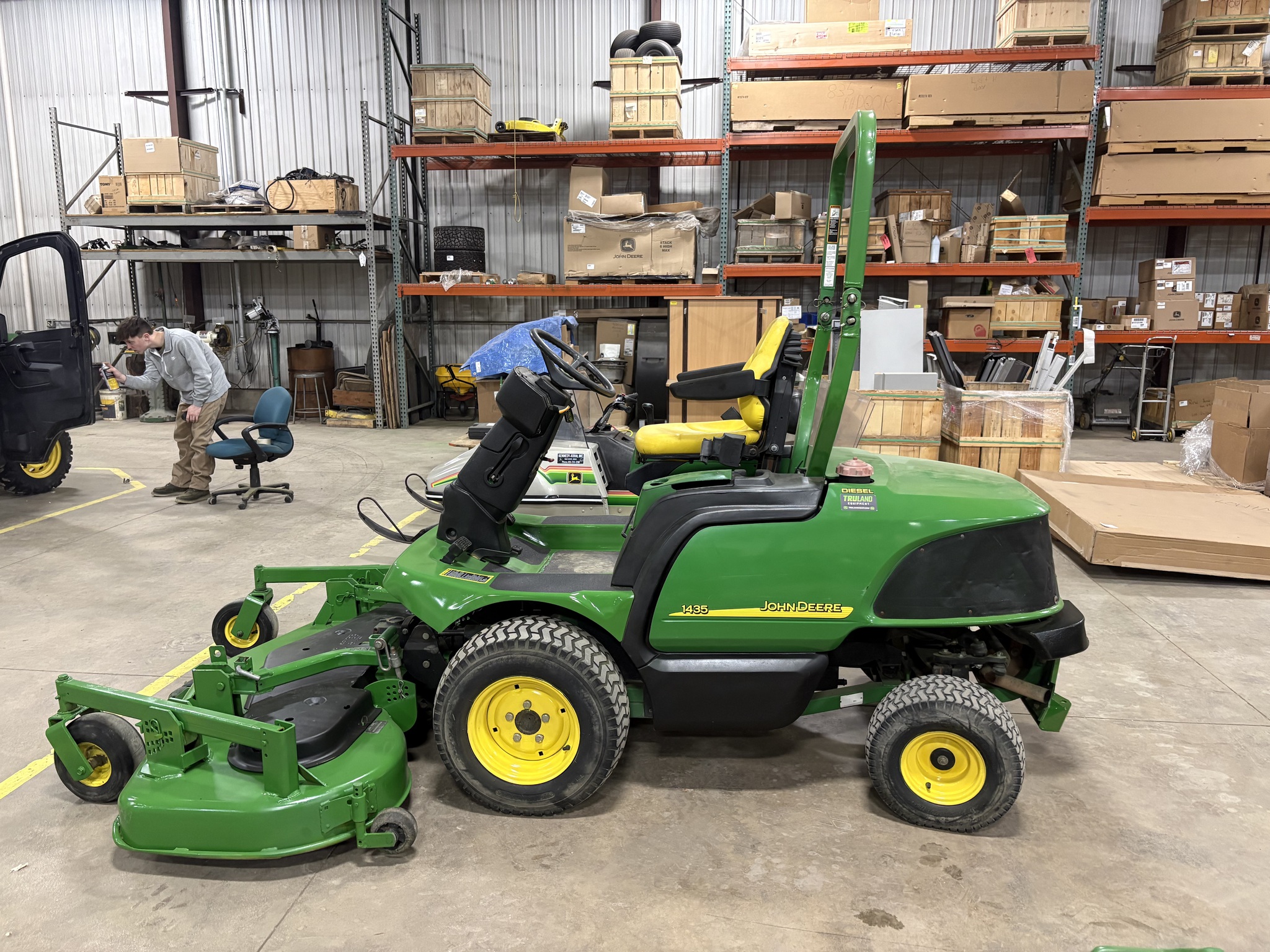 2001 John Deere 1435 Image 7