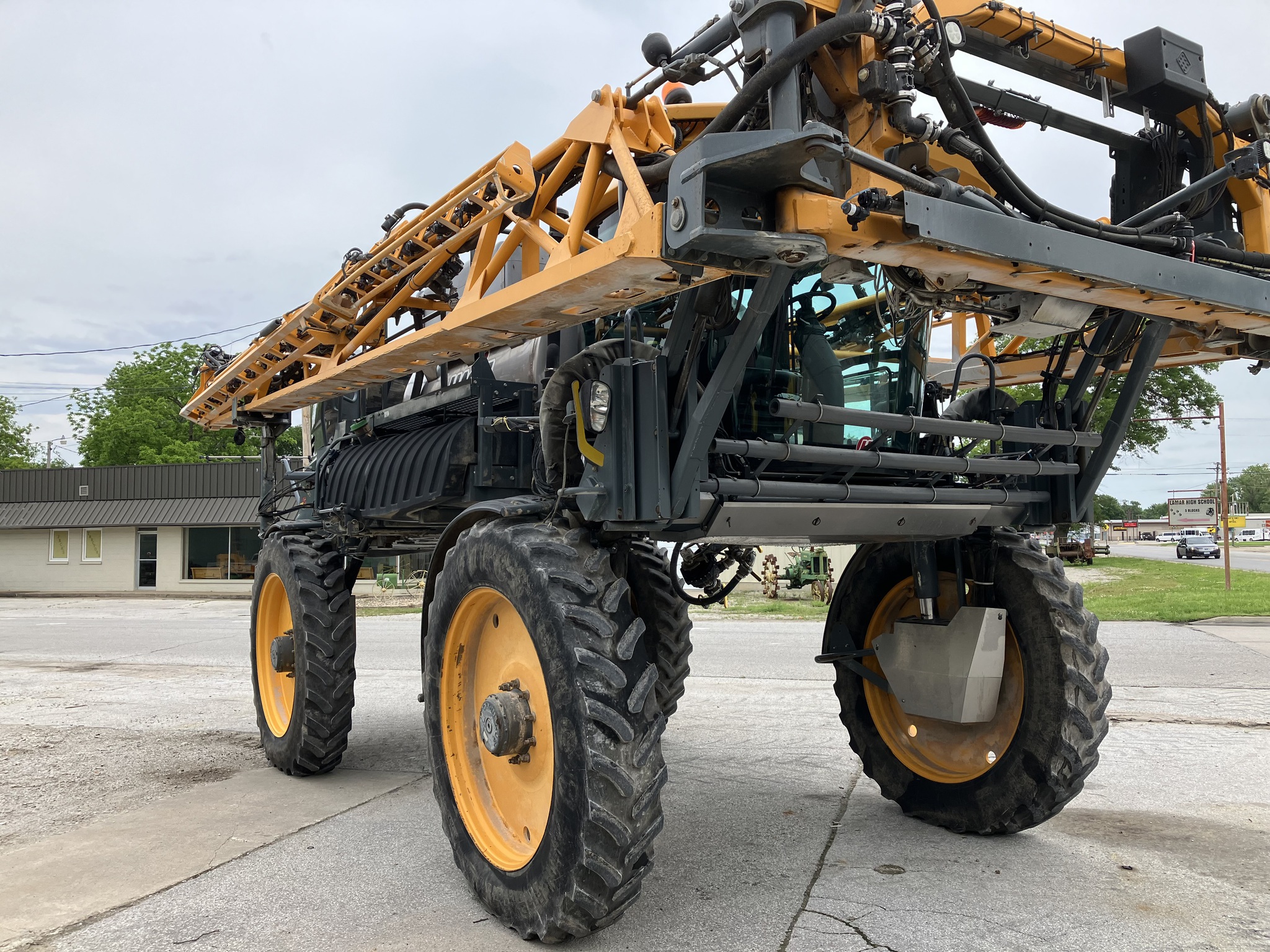  2017 Hagie STS16 at Heritage Tractor in Lamar, MO