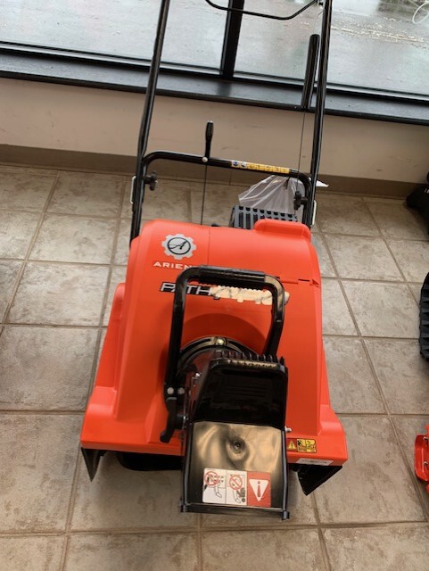 2023 Ariens ARIENS PATH PRO SNO THRO KING OF THE SNOW. Image 4