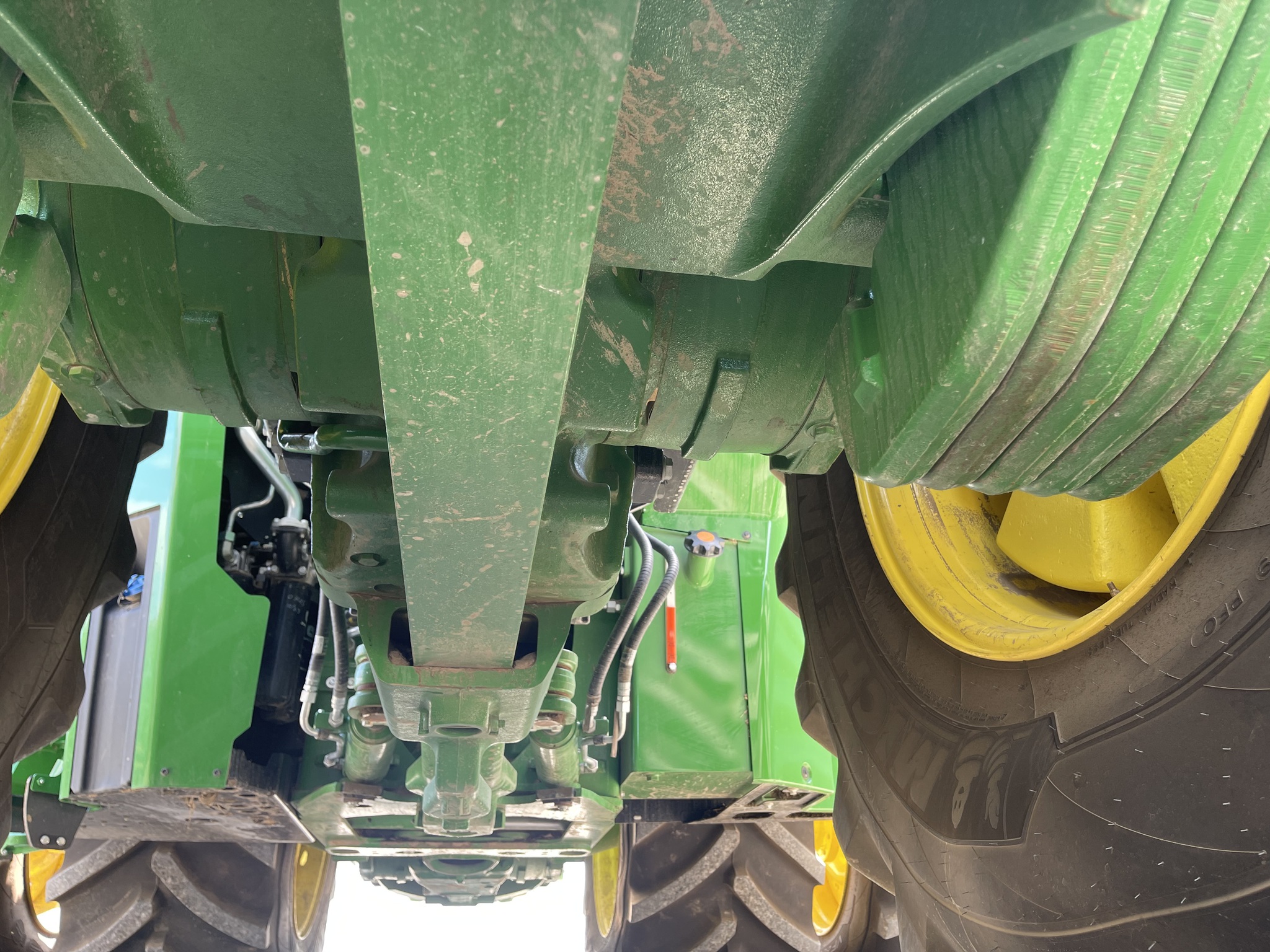  2023 John Deere 9R 640 at Heritage Tractor in Roanoke, IL