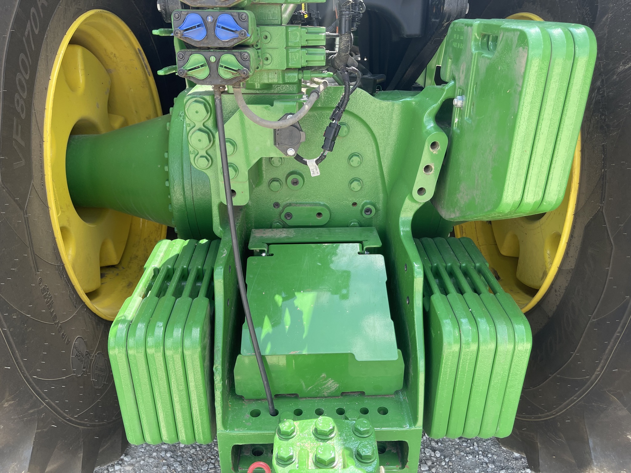  2023 John Deere 9R 640 at Heritage Tractor in Roanoke, IL