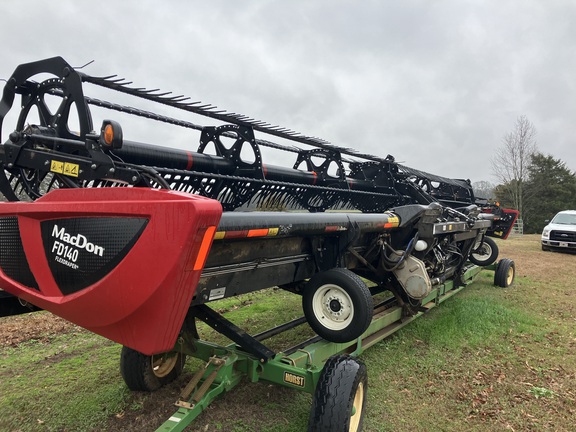 2018 MacDon FD140