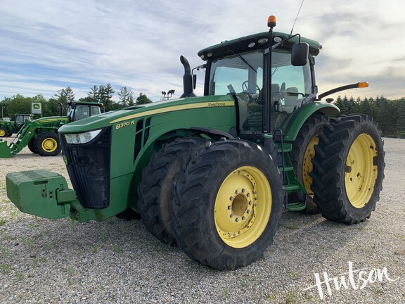 Photo of 2015 John Deere 8370R