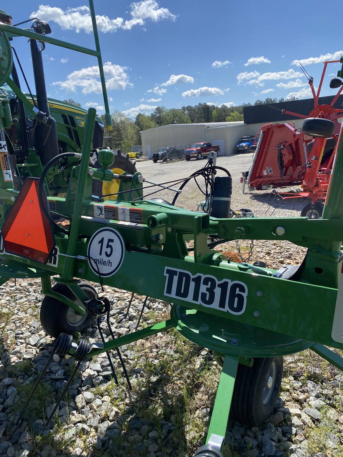 2023 John Deere TD1316 Image 1