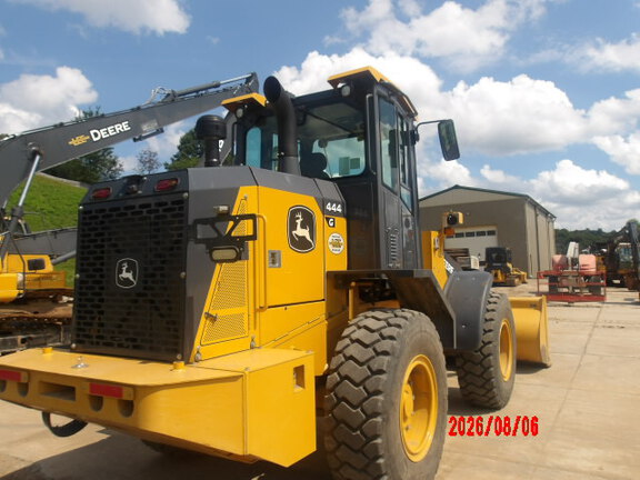 2024 John Deere 444G