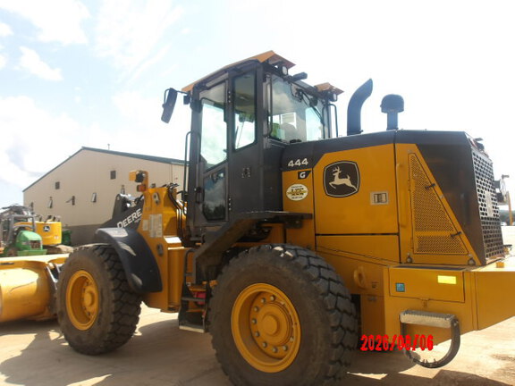 2024 John Deere 444G