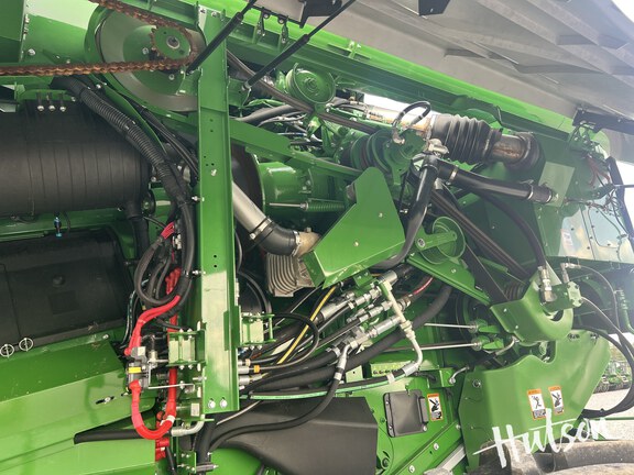 Photo of 2023 John Deere S790