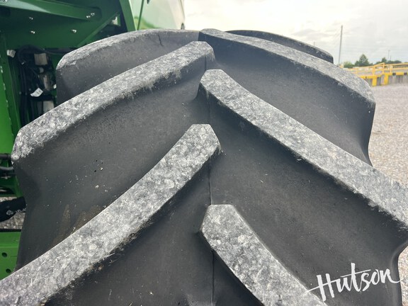 Photo of 2023 John Deere S790