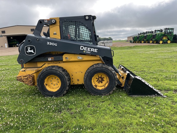 2022 John Deere 330G - Photo4