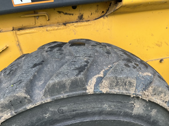 2022 John Deere 330G - Photo16