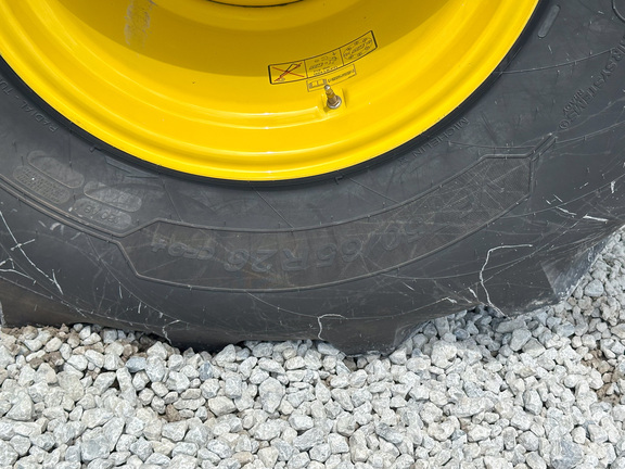 2024 John-Deere S780