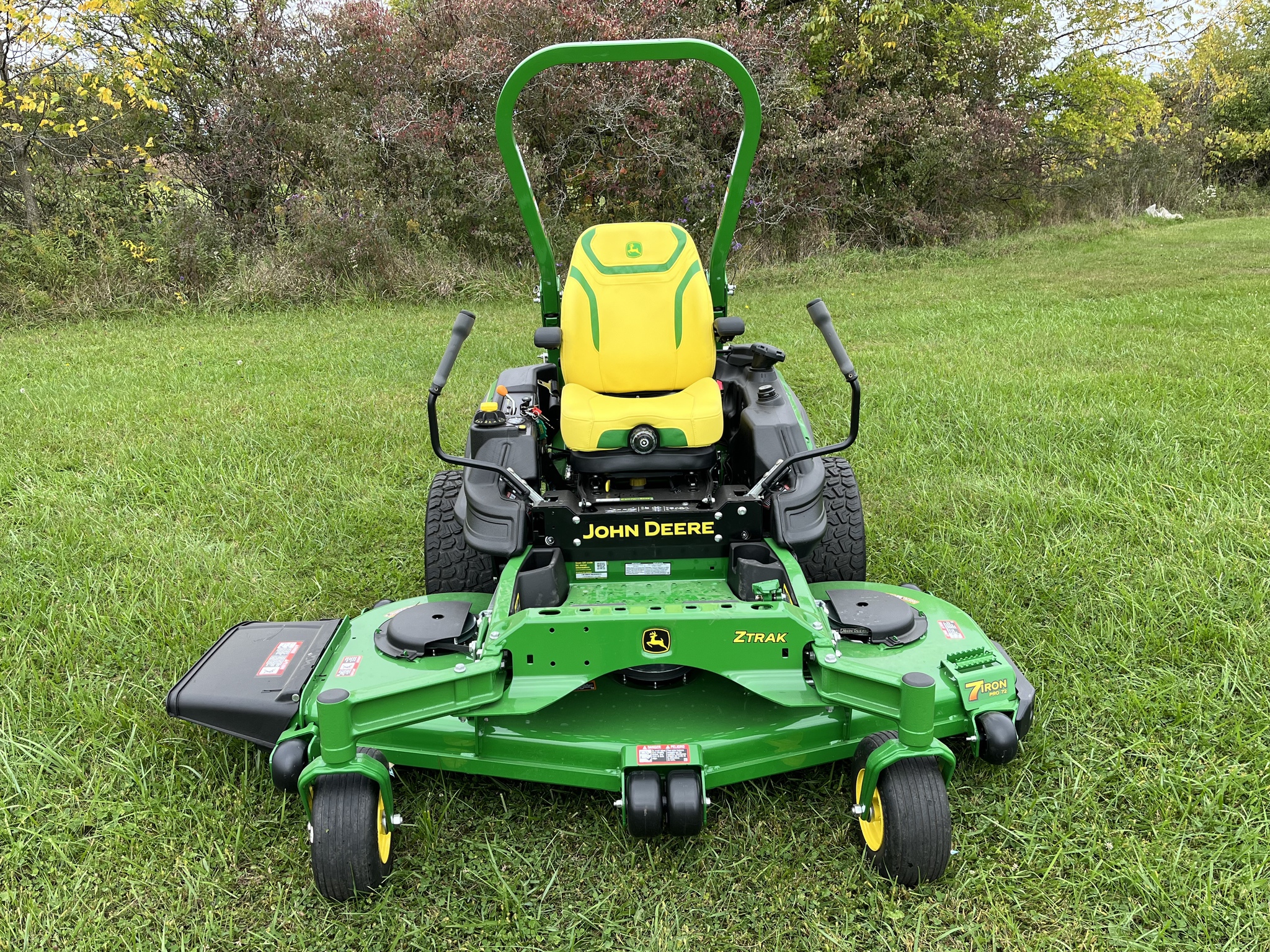 2025 John Deere Z970R Image 2