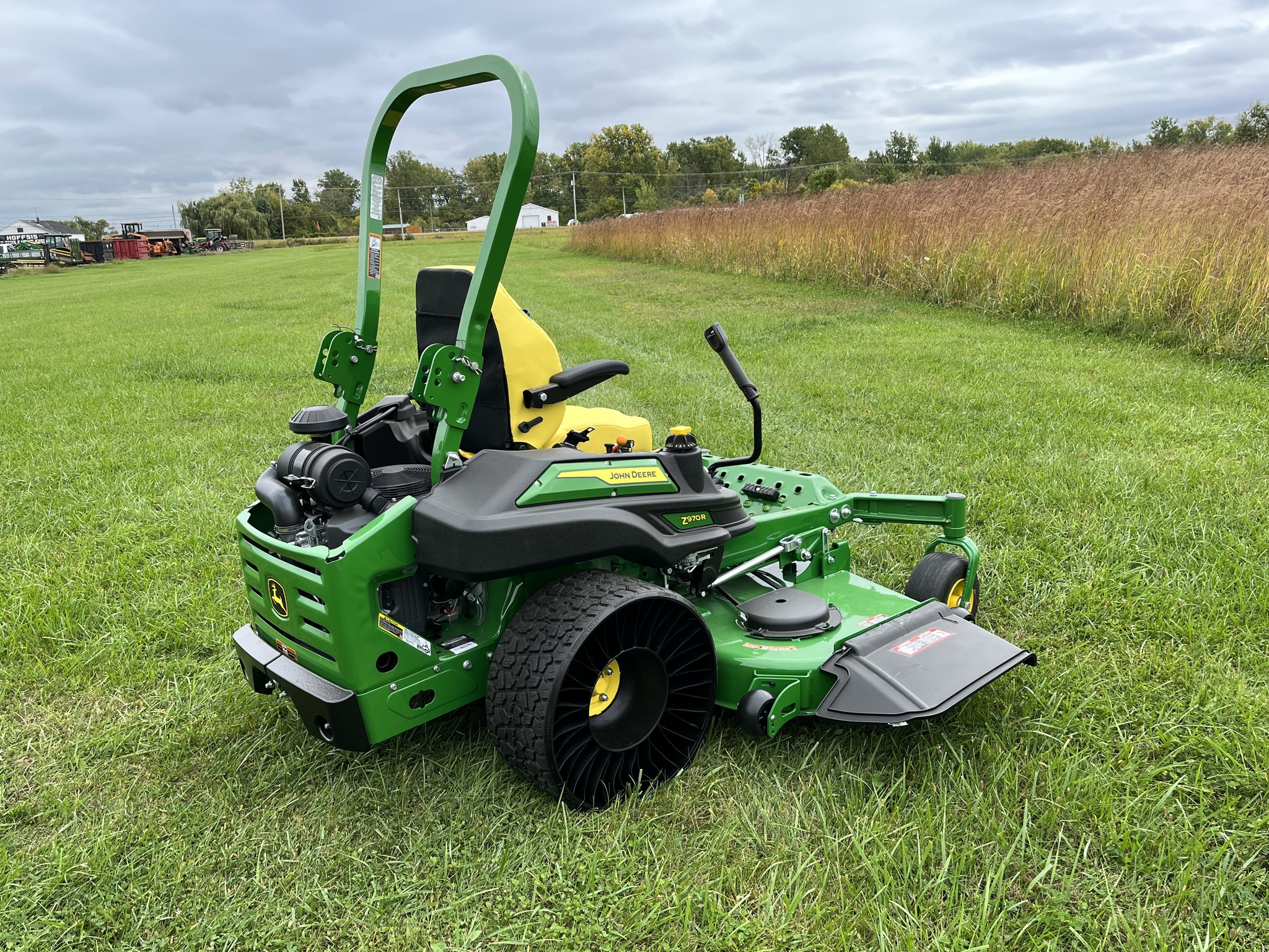 2025 John Deere Z970R Image 6
