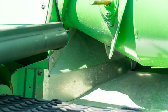 Used 2016 John Deere 645FD Combine Platforms at Koenig Equipment in Anna, OH - Photo23