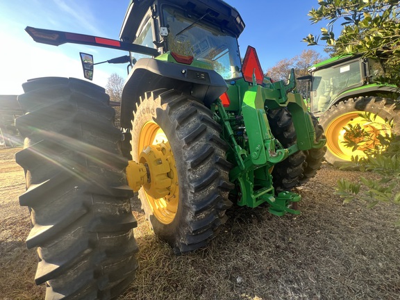 2023 John Deere 8R 340 Photo 4