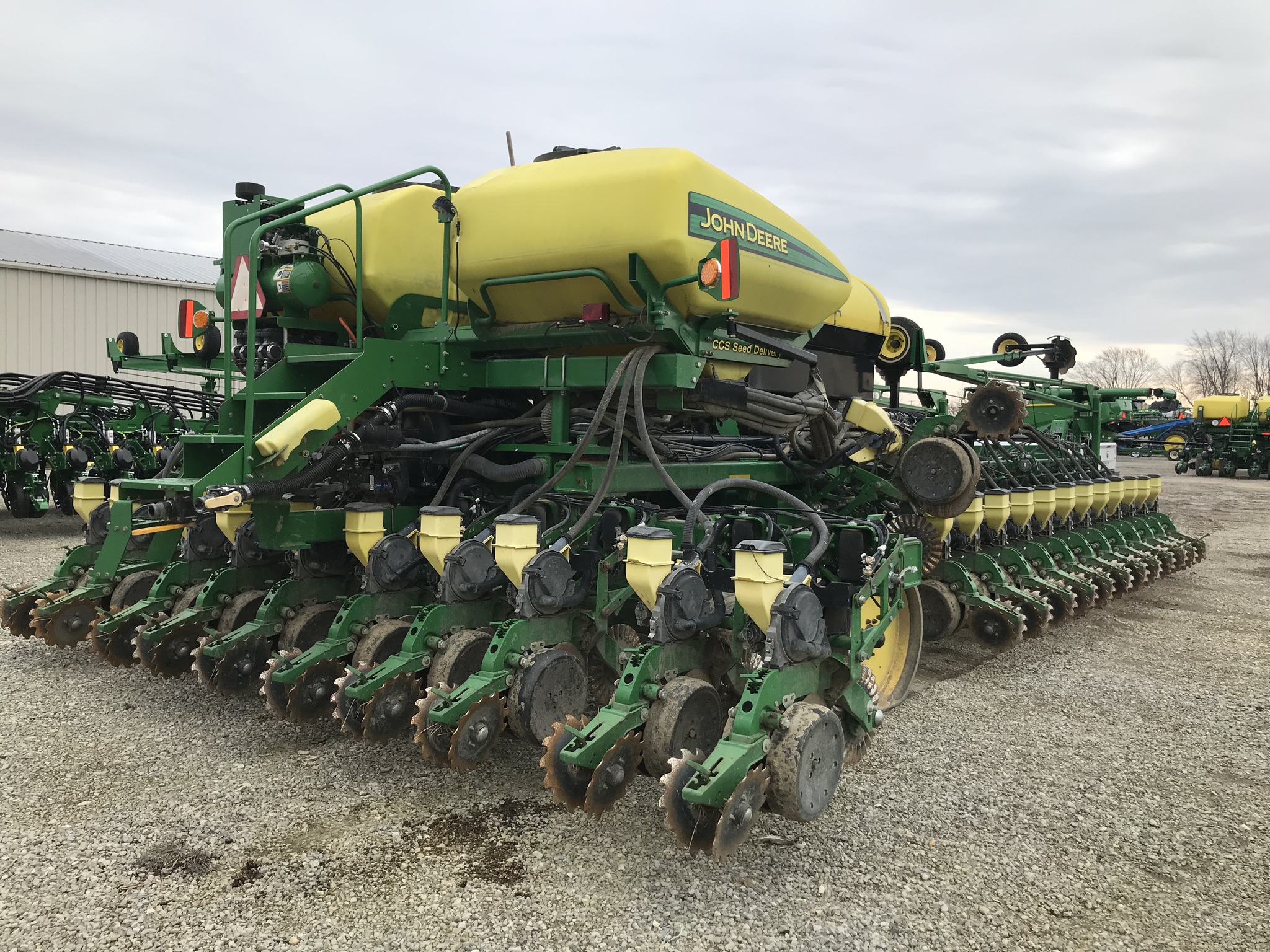 2013 John Deere DB66 Image 19