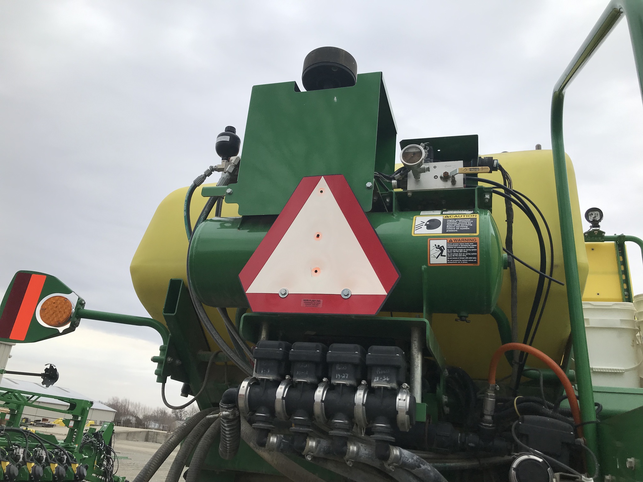 2013 John Deere DB66 Image 20