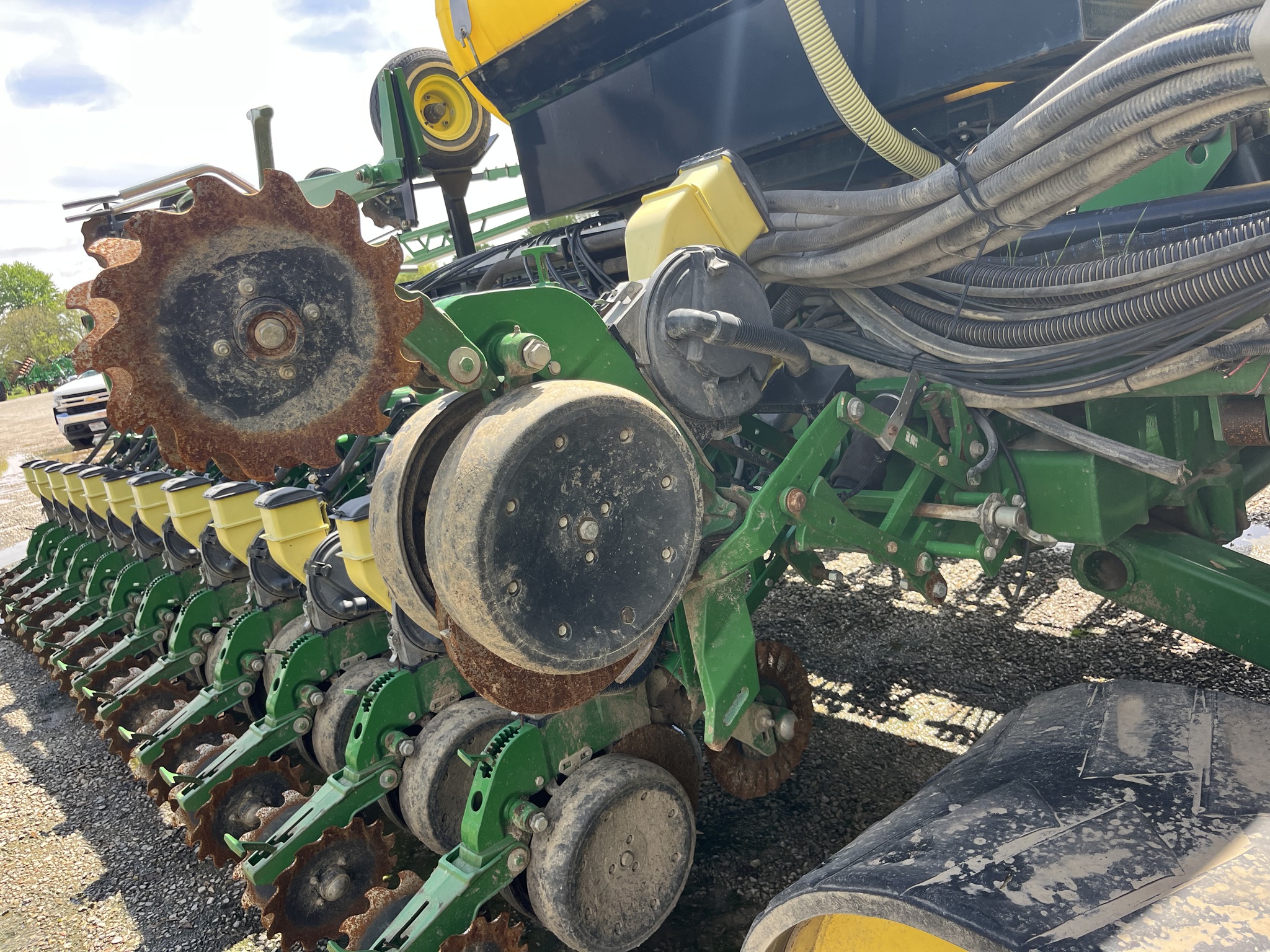 2013 John Deere DB66 Image 6