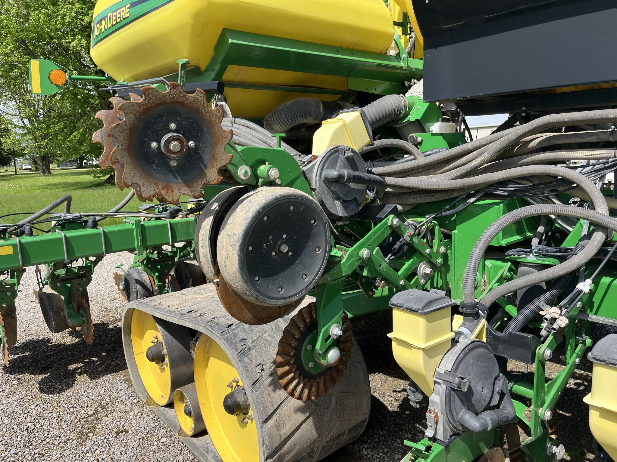 2013 John Deere DB66 Image 8