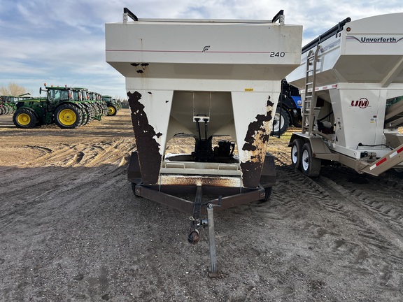  Friesen 240 - Photo2