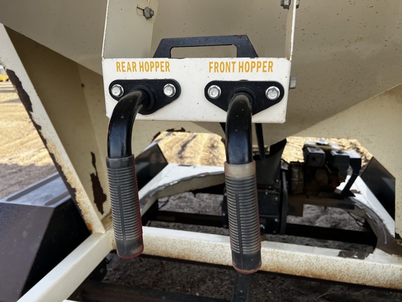  Friesen 240 - Photo11