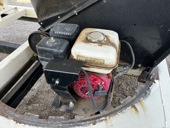  Friesen 240 - Photo12