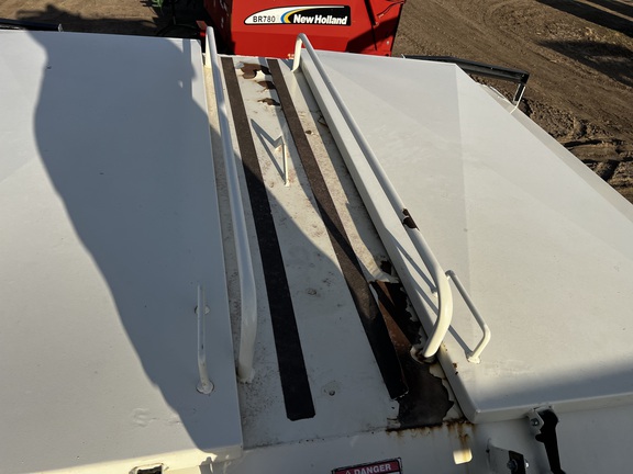  Friesen 240 - Photo14