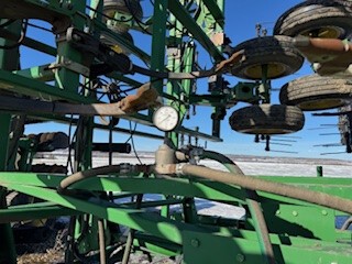 2002 John Deere 2400 Image 8